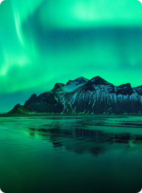 Island's Magie: AIFS entführt in die faszinierende Welt der Nordlichter und majestätischen Gletscher.