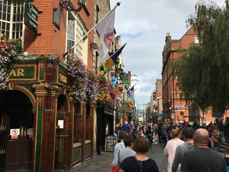 aifs-irland-dublin-temple-bar