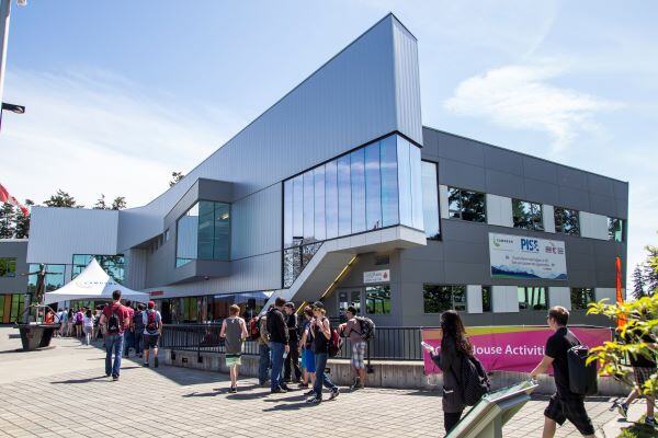 AIFS_SA_Canada_Campus_Camosun College (2)
