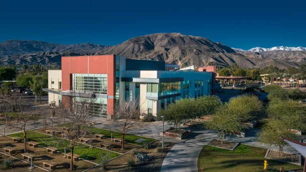 aifs-studieren-im-ausland-usa-college-of-the-desert-campus-1