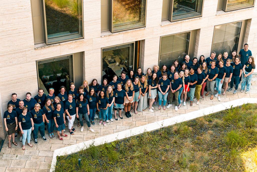 aifs-bonn-teamfoto-1024x684