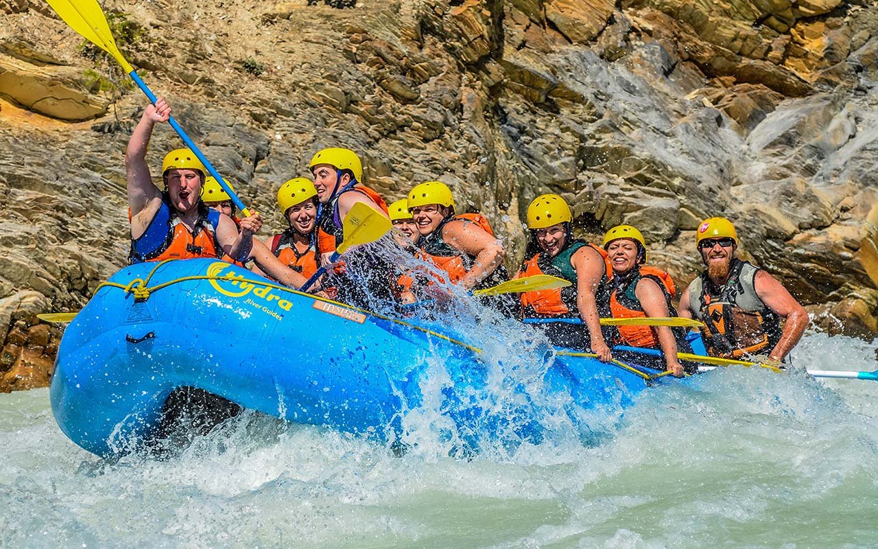 aifs-kanada-adventure-trips-rafting-wasser-sport-personen-1