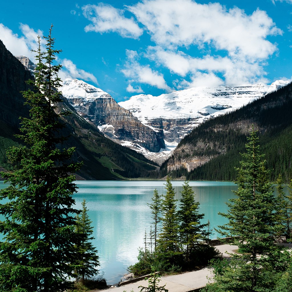 Abenteuerliche Kanada-Reisen: Majestätischer Lake Louise - Naturerlebnisse im AIFS Programm