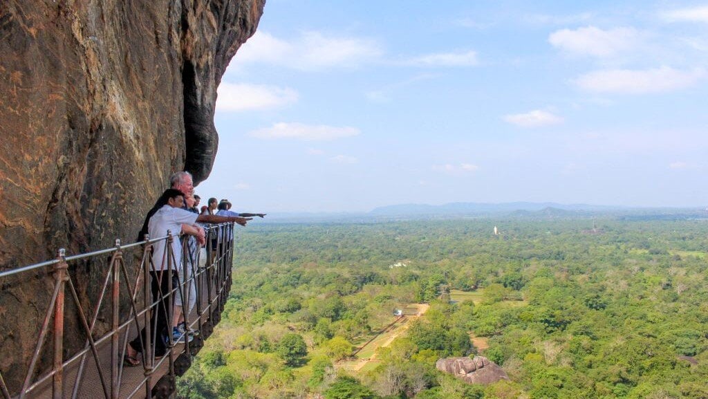 aifs-adventure-trip-sri-lanka-trekking-week-Sigiriya-partnerfotos