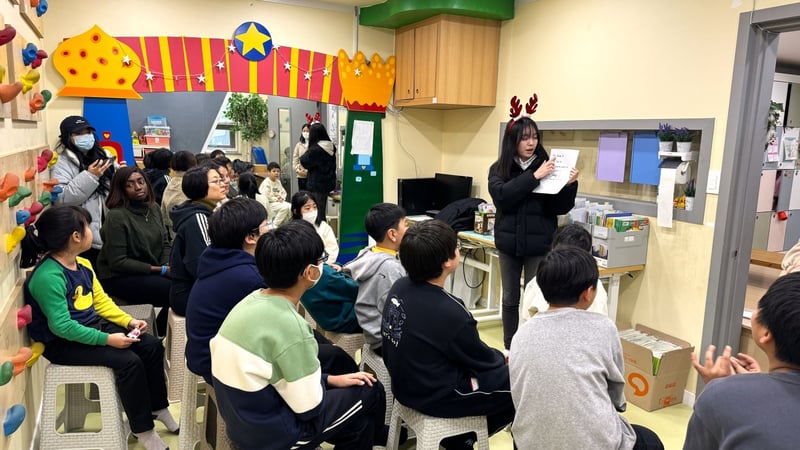 aifs-freiwilligenprojekt-suedkorea-childcare-unterricht-lehrerin