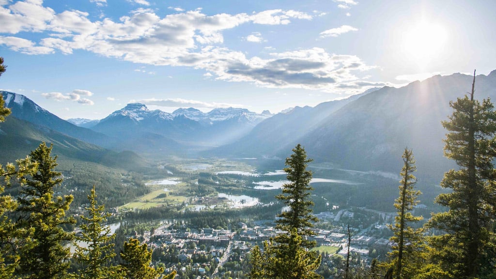 aifs-kanada-adventure-trips-banff-berge-panorama-quadratisch-1024x1024