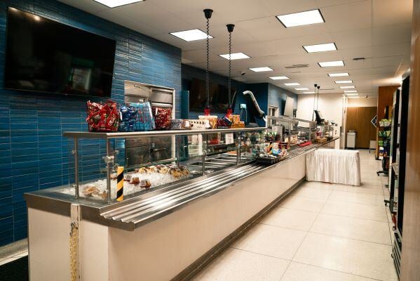 aifs-schüleraustausch-usa-maranatha-high-school-fotos-nico-kantine