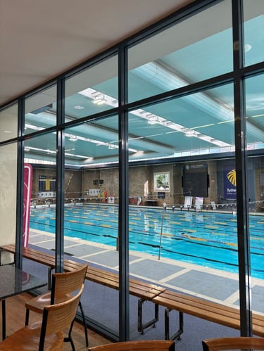Pool in der University of Sydney mit AIFS