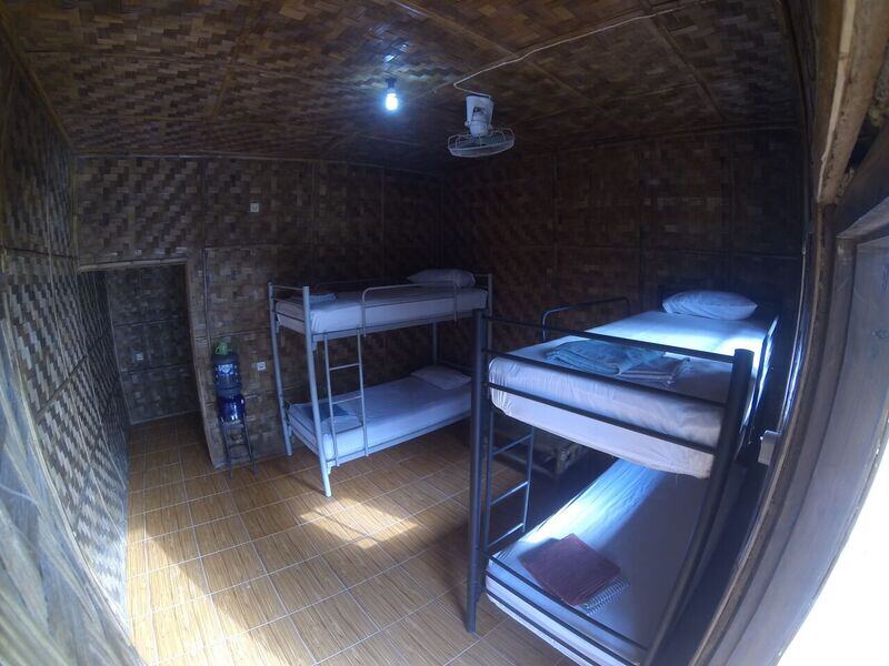 Unterkunft auf Red Island beim Surfcamp mit AIFs