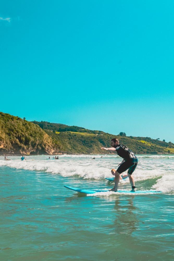 Surfcamps in Neuseeland mit AIFS
