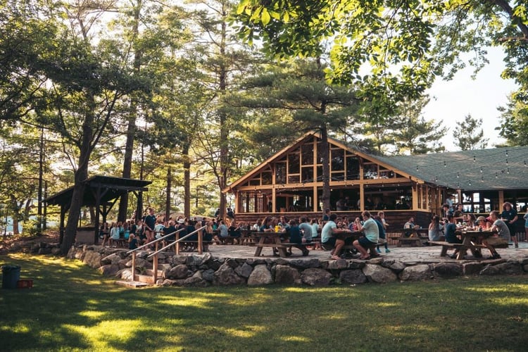 Camp America Hütte