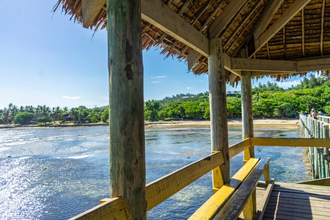 aifs-fidschi-ausblick-meer-strand-insel-program-carousel-668x1000