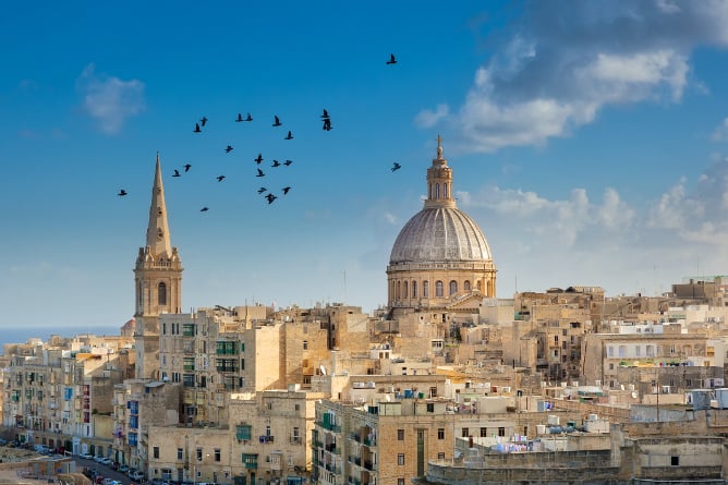 aifs-malta-sprachreise-stadt-dom-program-carousel-668x1000